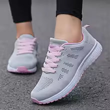 FeatherStep Ultra-Light Sneakers for All-Day Comfort