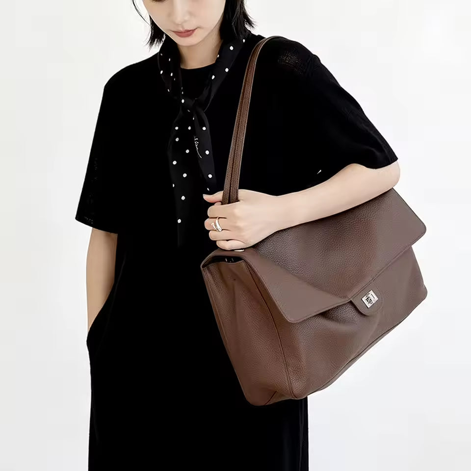 Work to dinner with one bag: soft leather, 3 ways to wear it.