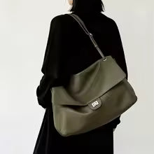 Work to dinner with one bag: soft leather, 3 ways to wear it.